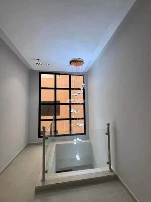 فيلا 5 غرف في المهدية 1