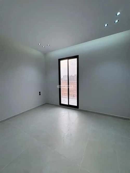 5 bedroom villa in Al Mahdiyyah 11
