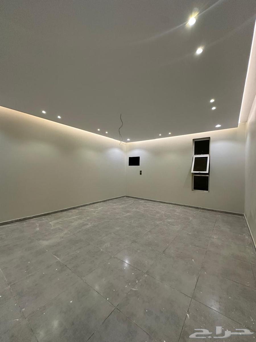 7 bedroom villa in Al Buhayrat 14