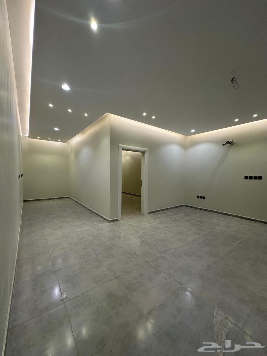 7 bedroom villa in Al Buhayrat 6