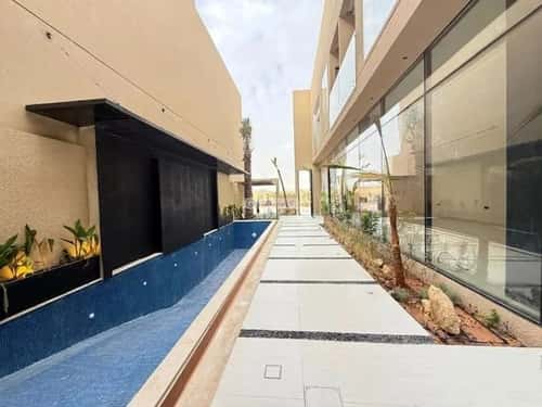 6 bedroom villa in Al Mahdiyyah 2