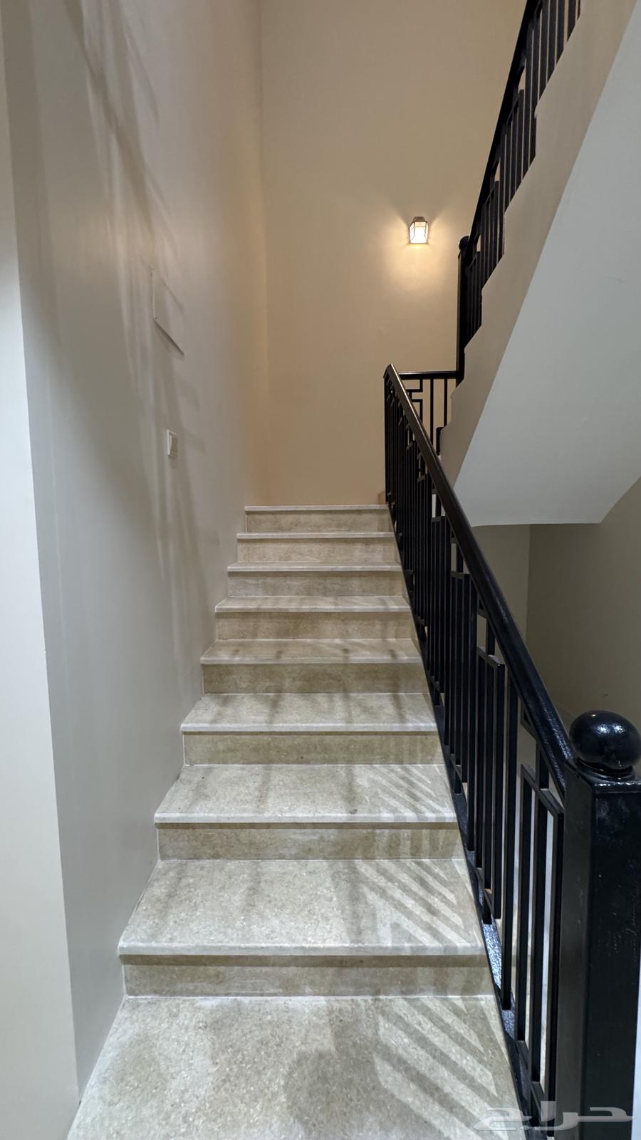 6 bedroom villa in Wali Al Ahd 15