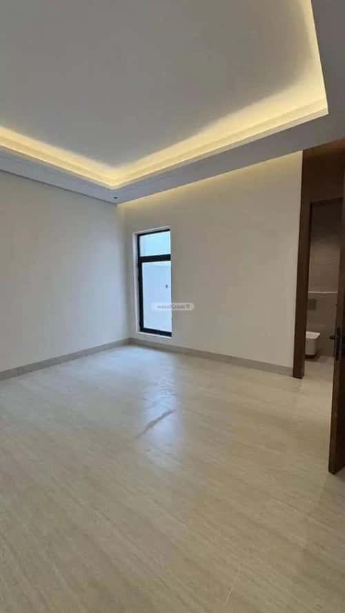 5 bedroom villa in Al Mahdiyyah 6