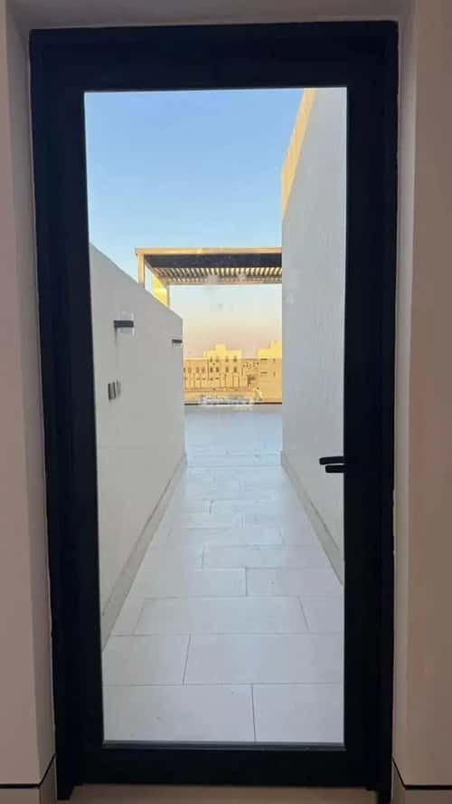 6 bedroom villa in Al Mahdiyyah 3