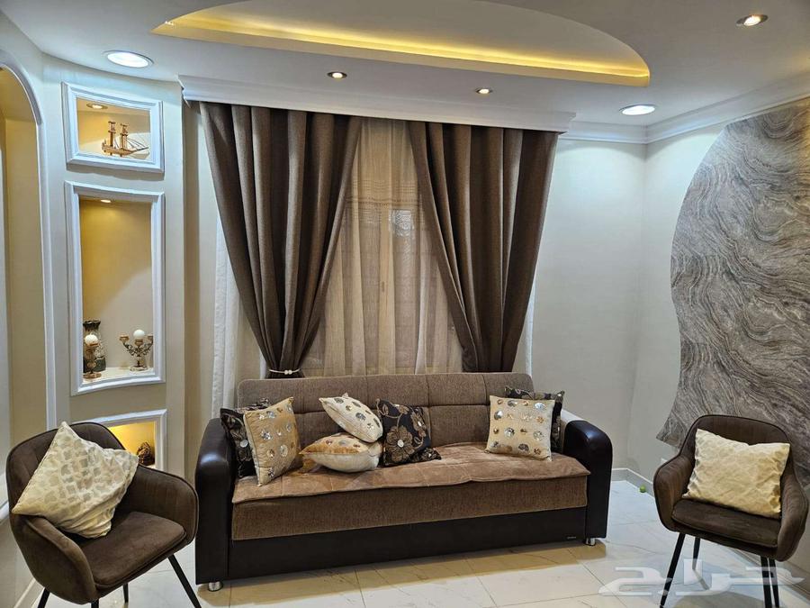 12 bedroom villa in King Fahd 15