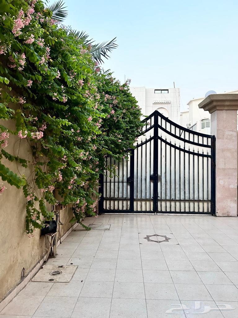 8 bedroom villa in Wali Al Ahd 5