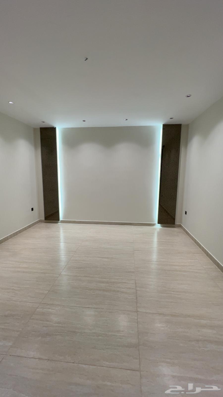 7 bedroom villa in Al Sharayea 2