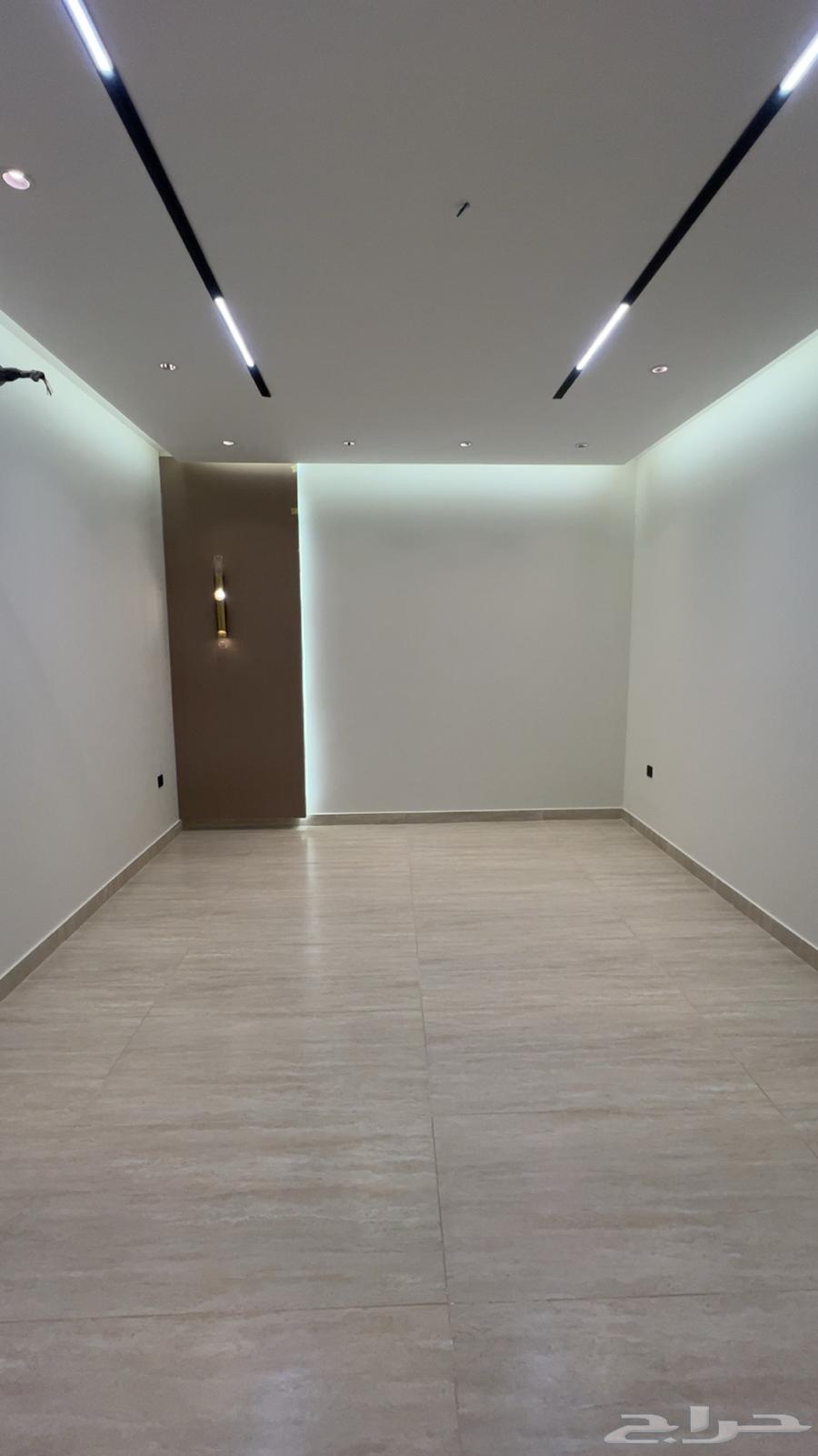 7 bedroom villa in Al Sharayea 3