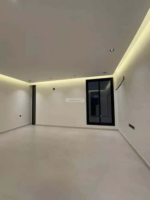 6 bedroom villa in Al Mahdiyyah 2