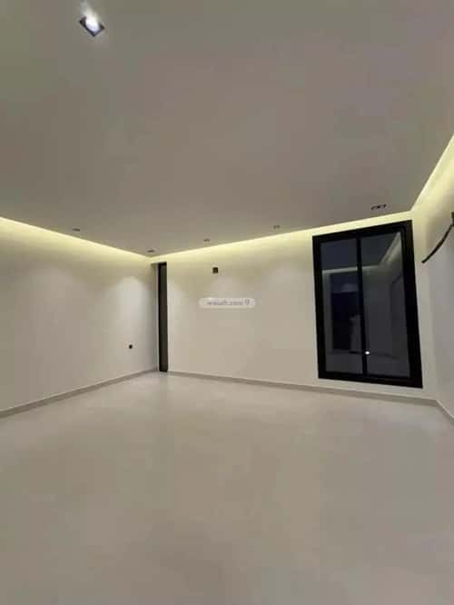 6 bedroom villa in Al Mahdiyyah 3