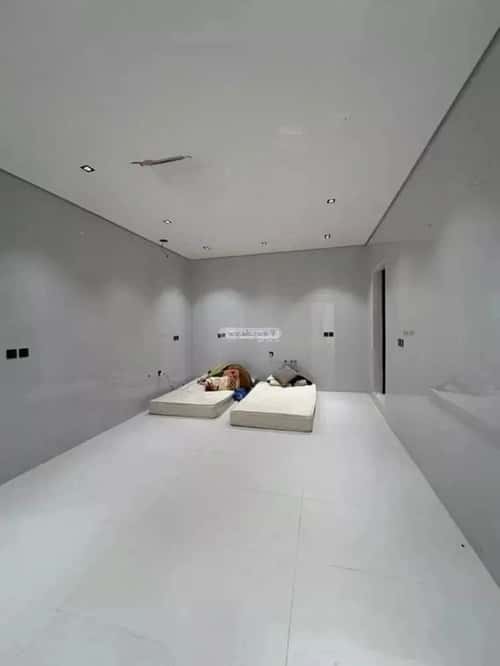 6 bedroom villa in Al Mahdiyyah 5