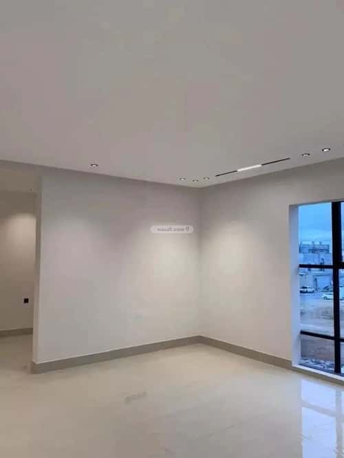 4 bedroom villa in Al Mahdiyyah 2