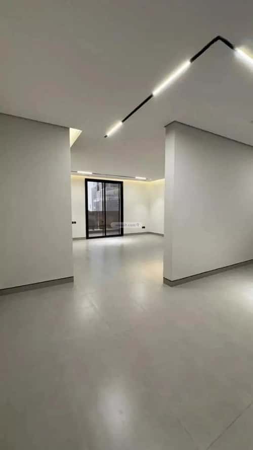 5 bedroom villa in Al Mahdiyyah 3