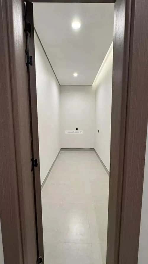 5 bedroom villa in Al Mahdiyyah 6