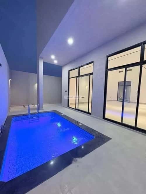 5 bedroom villa in Al Mahdiyyah 1