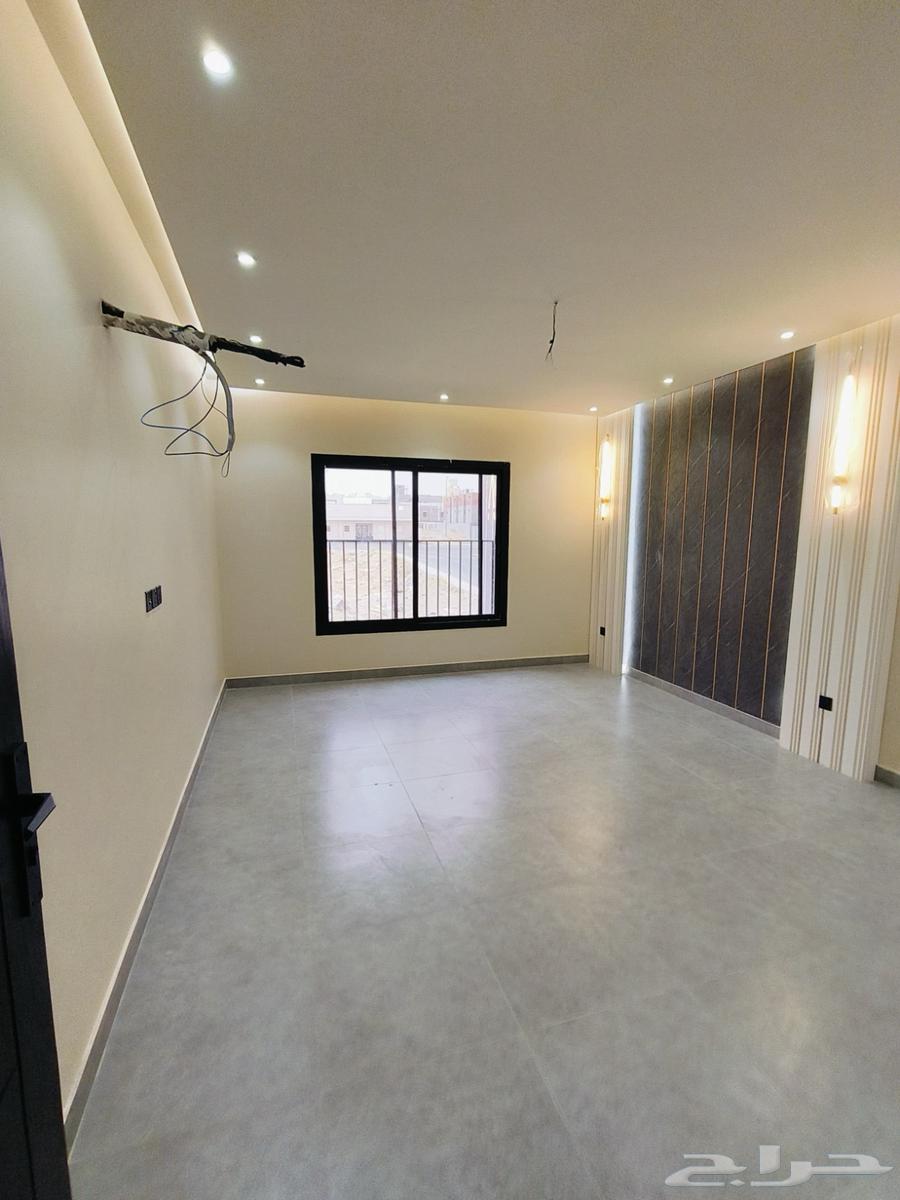 8 bedroom villa in Al Ukayshiyyah 15