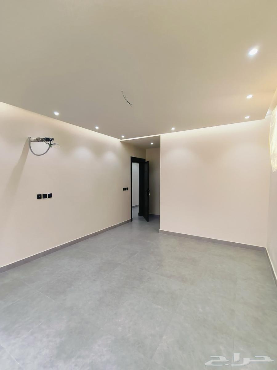 8 bedroom villa in Al Ukayshiyyah 23