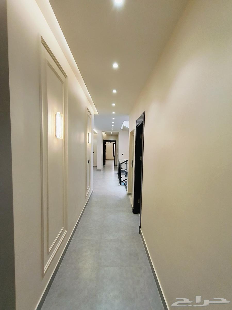 8 bedroom villa in Al Ukayshiyyah 30