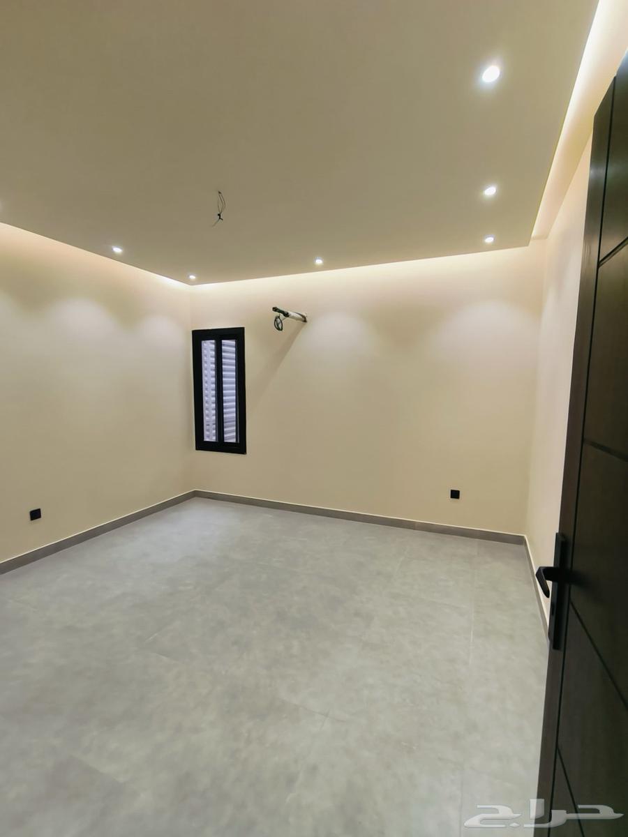 8 bedroom villa in Al Ukayshiyyah 33