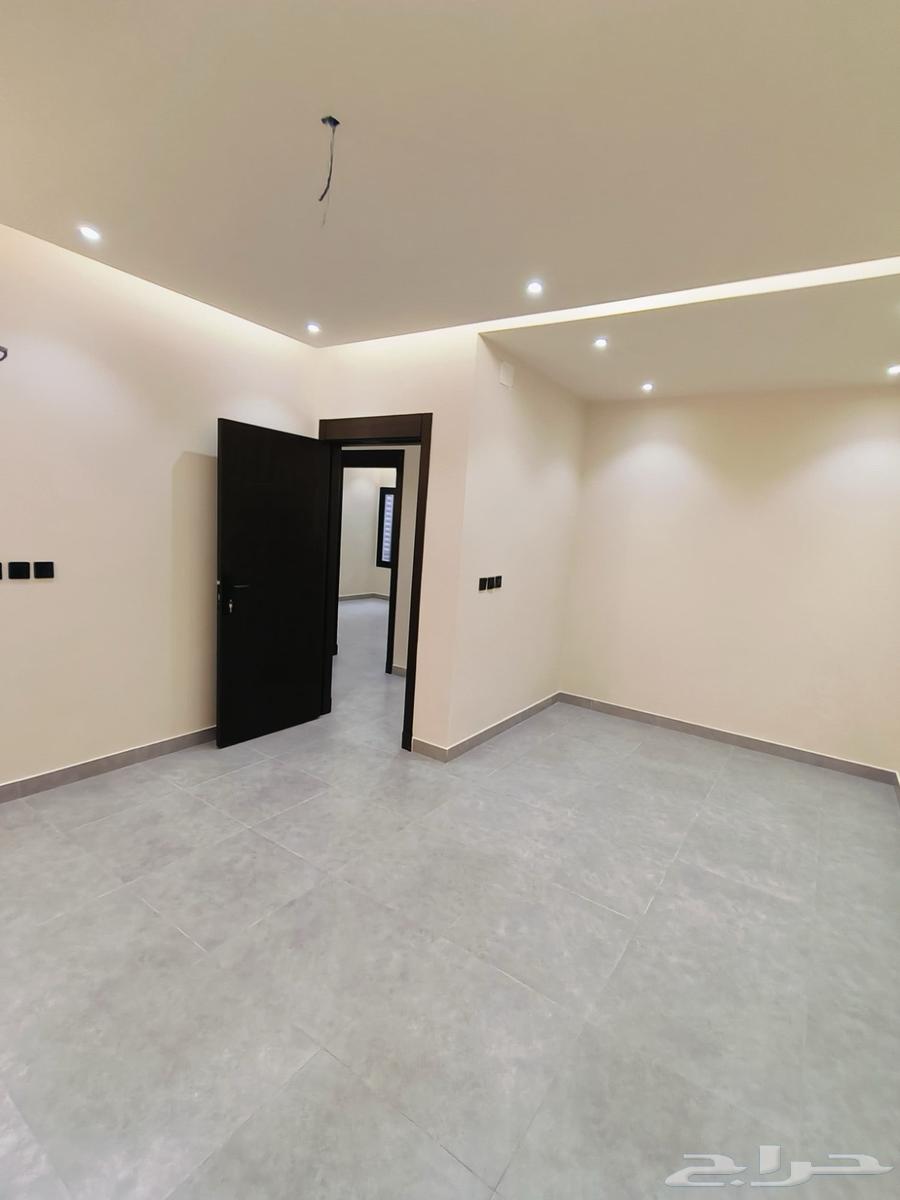 8 bedroom villa in Al Ukayshiyyah 34