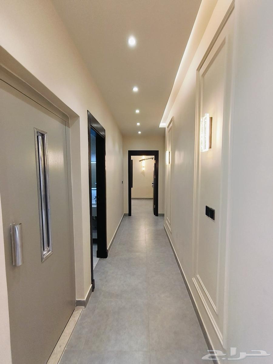 8 bedroom villa in Al Ukayshiyyah 37