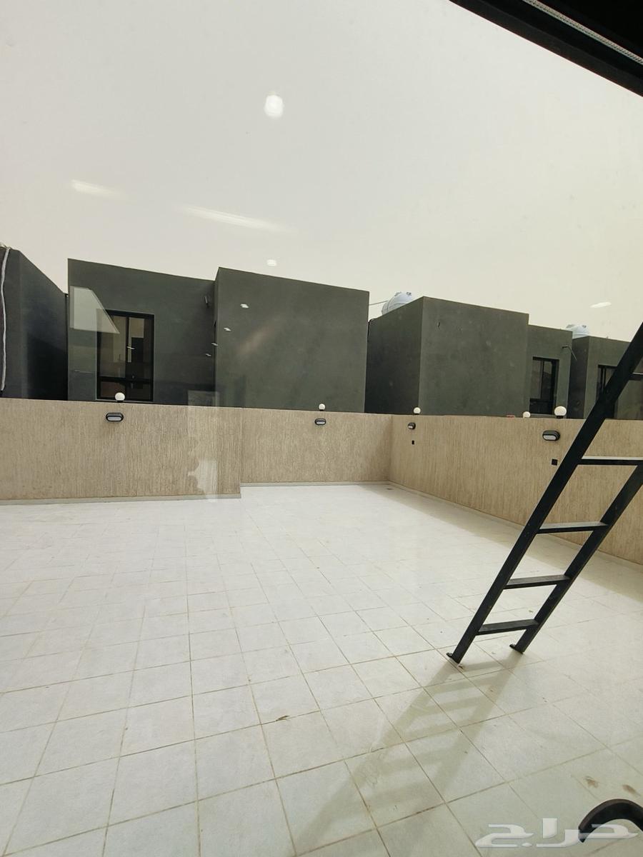 8 bedroom villa in Al Ukayshiyyah 42