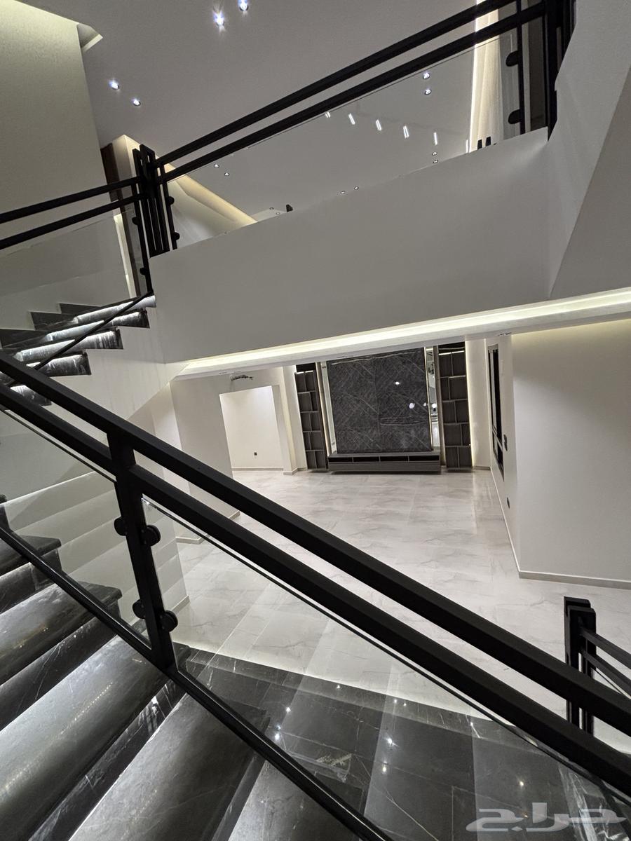 8 bedroom villa in Wali Al Ahd 11