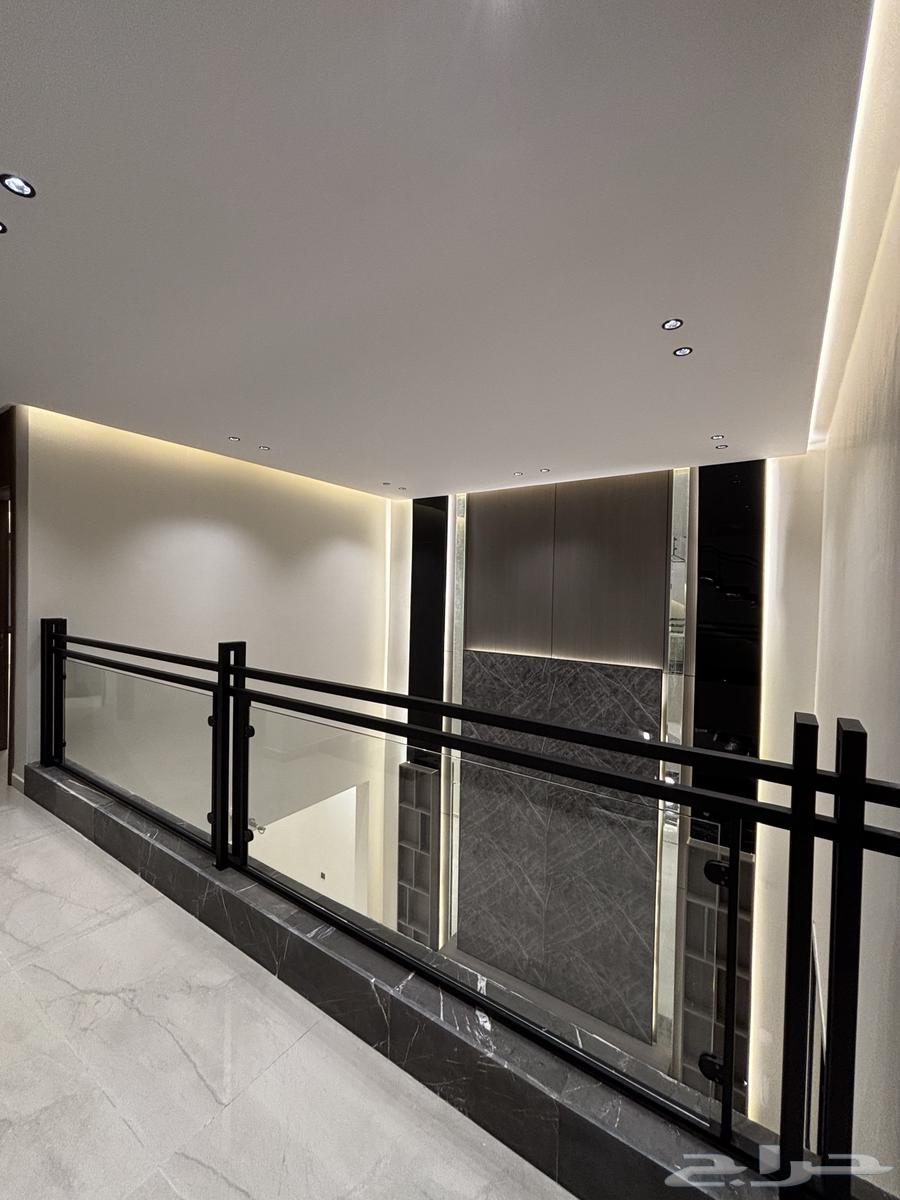 8 bedroom villa in Wali Al Ahd 15