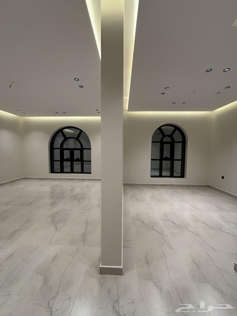 8 bedroom villa in Wali Al Ahd 10