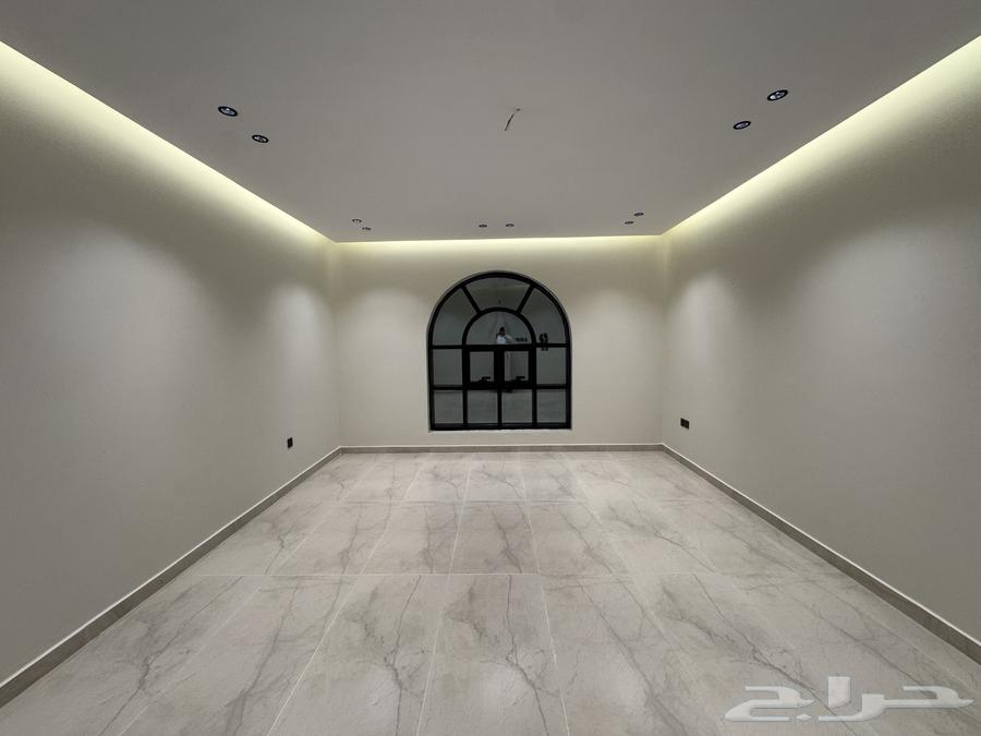 10 bedroom villa in Wali Al Ahd 11