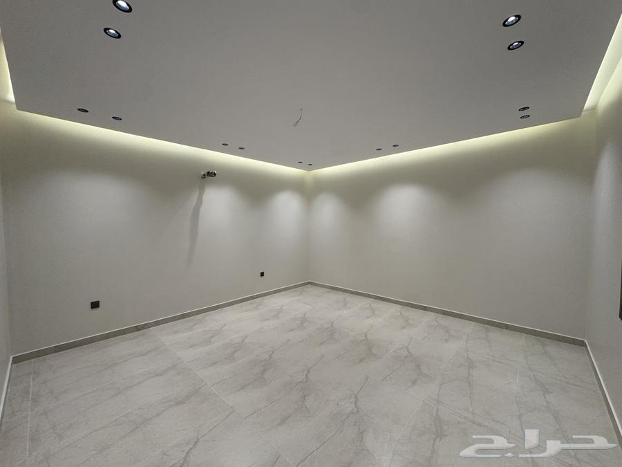 10 bedroom villa in Wali Al Ahd 17