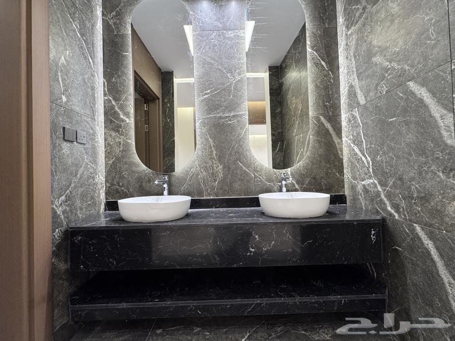 10 bedroom villa in Wali Al Ahd 4