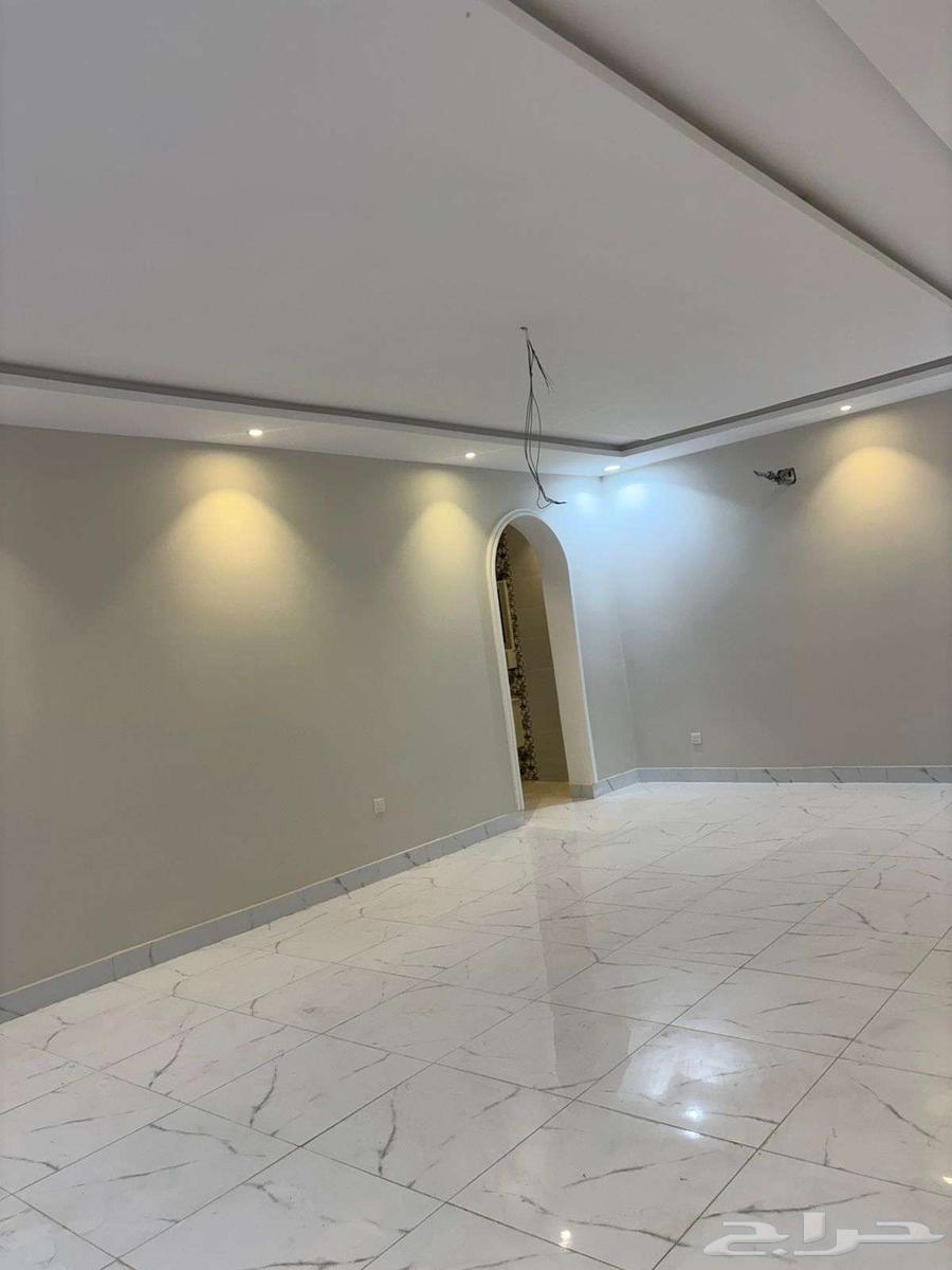 4 bedroom villa in Wali Al Ahd 8