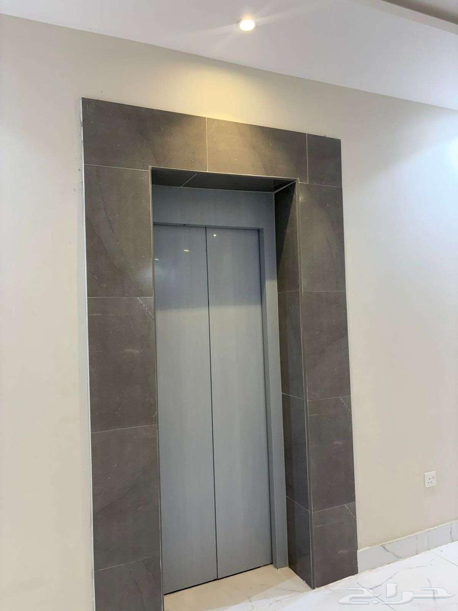 4 bedroom villa in Wali Al Ahd 9