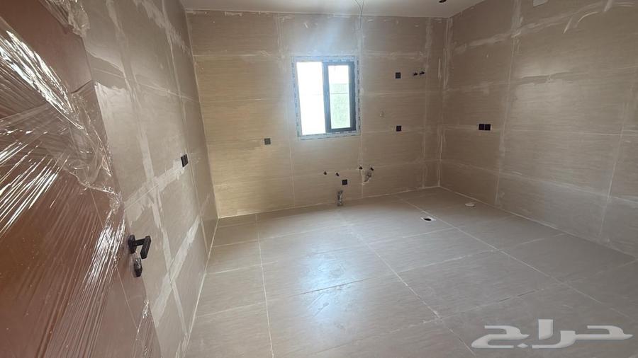 5 bedroom villa in Wali Al Ahd 11