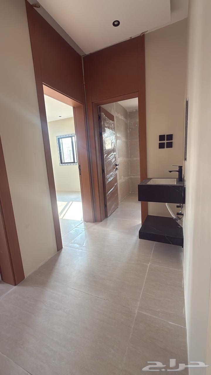 5 bedroom villa in Wali Al Ahd 10