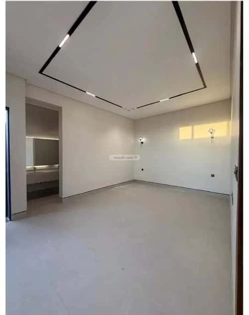 5 bedroom villa in Al Mahdiyyah 4