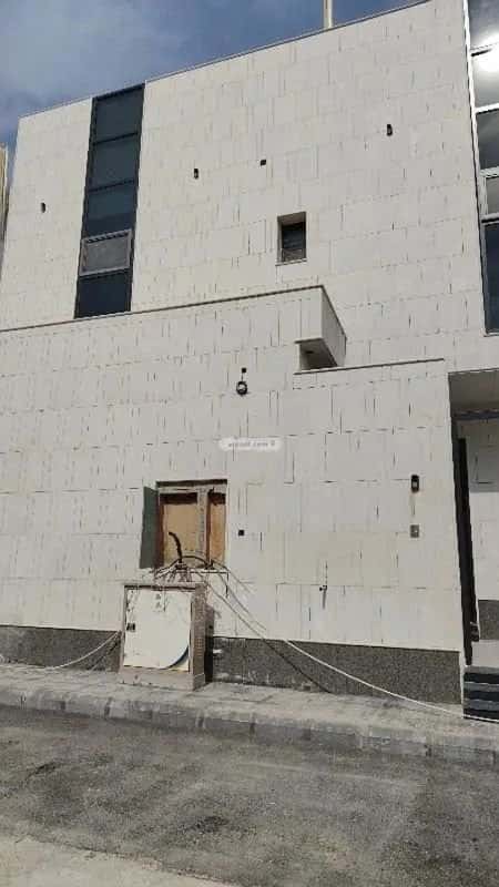 3 bedroom floor in Al Bayan 6