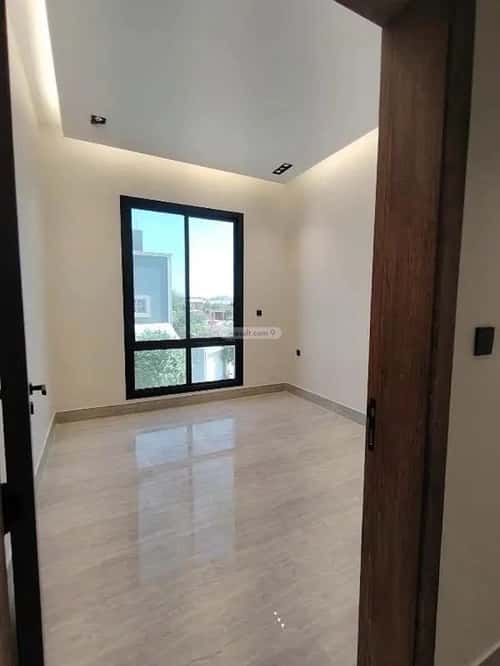 5 bedroom villa in Al Aridh 1