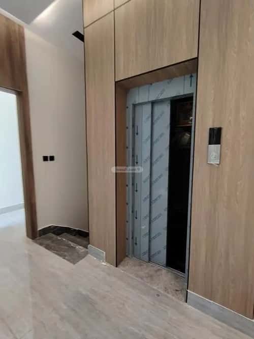 فيلا 5 غرف في العارض 6