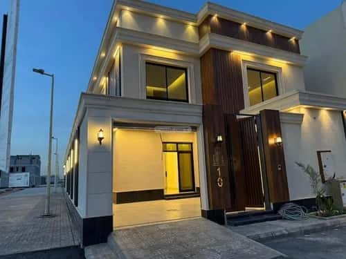 5 bedroom villa in Al Rimal 9