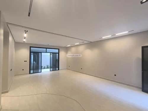 5 bedroom villa in Al Rimal 4