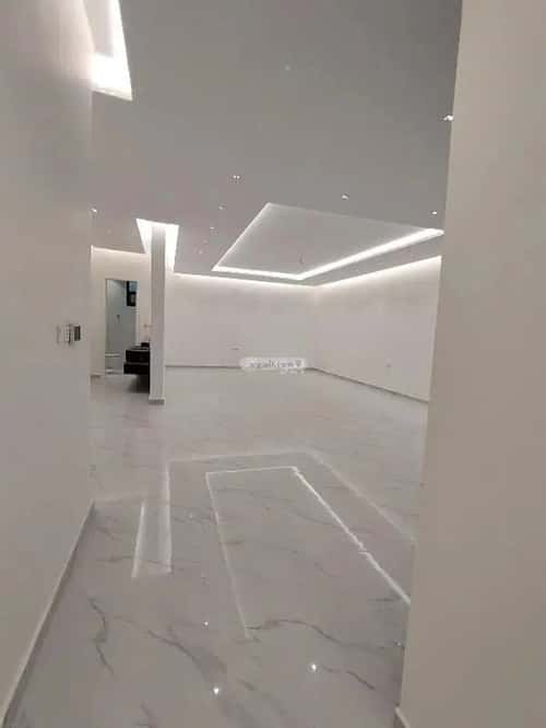 5 bedroom villa in Al Rimal 7