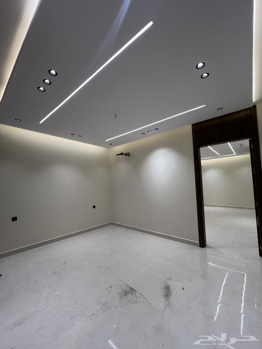 8 bedroom villa in Wali Al Ahd 12