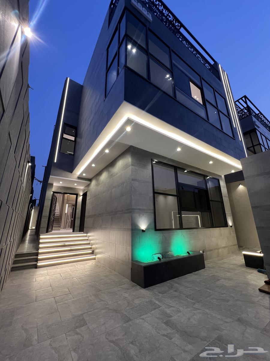 8 bedroom villa in Wali Al Ahd 15