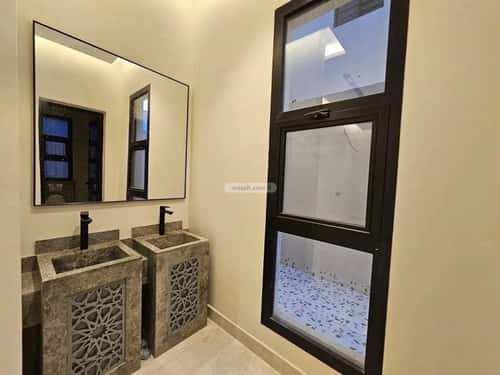 5 bedroom floor in Al Qadisiyah 5
