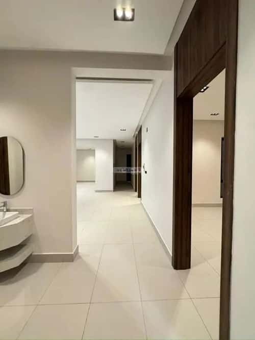 5 bedroom floor in Al Khaleej 9