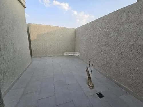 3 bedroom apartment in Al Maizilah 5