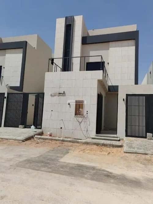5 bedroom villa in Al Rimal 2