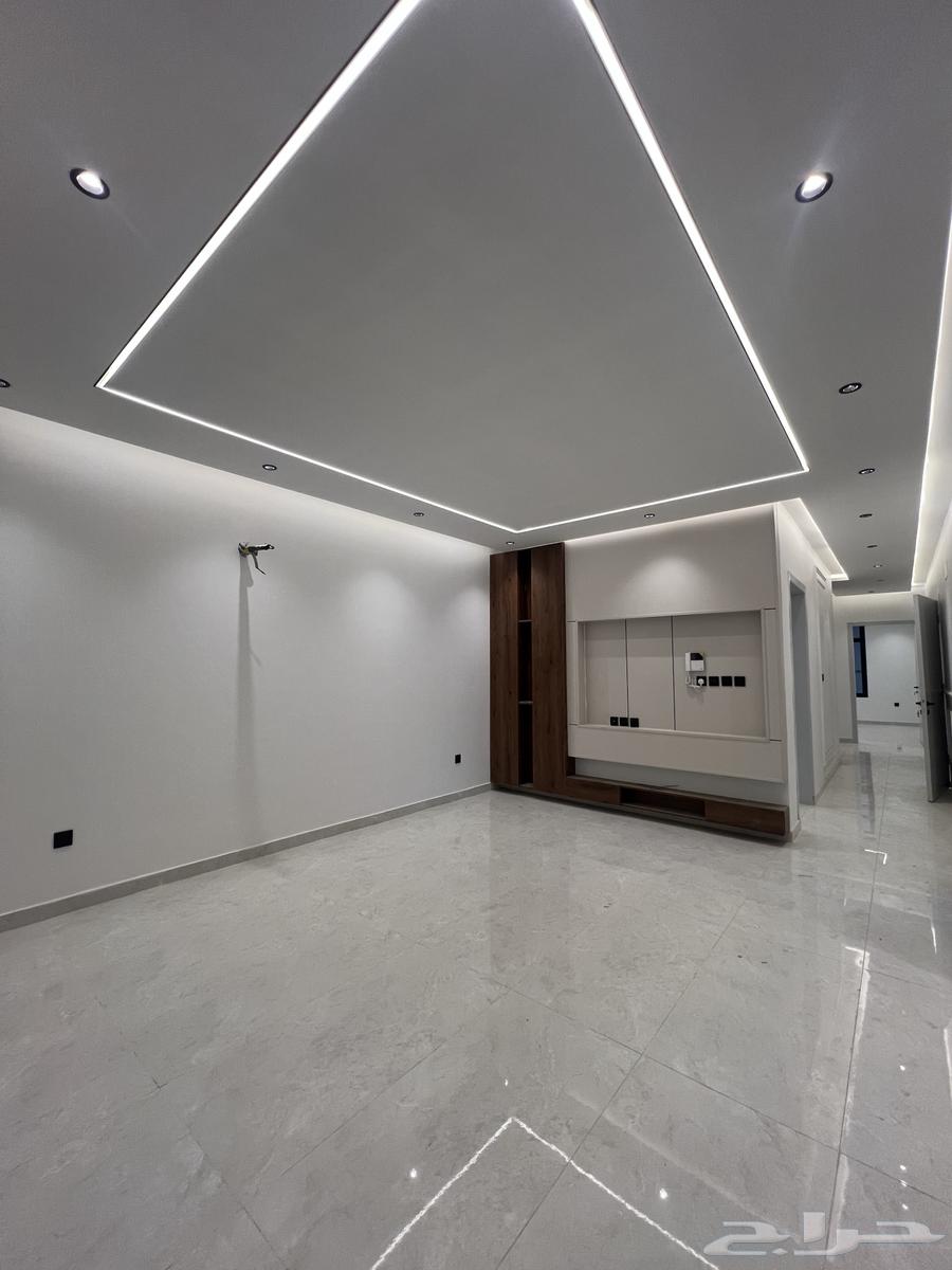 8 bedroom villa in Wali Al Ahd 6